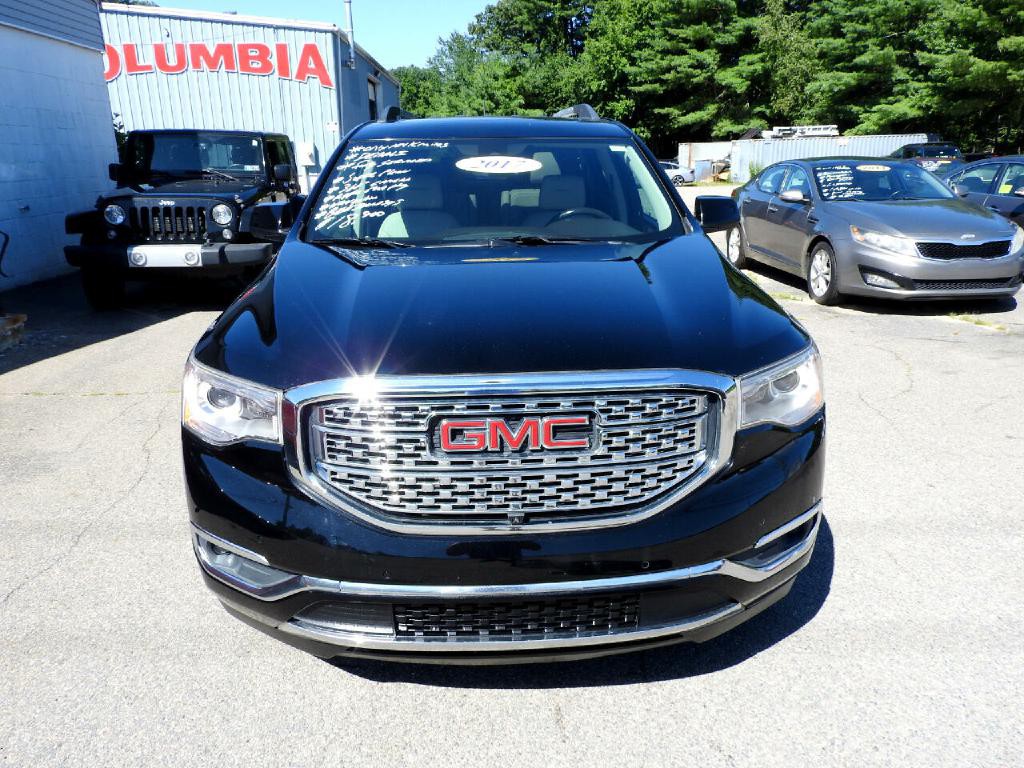 2017 GMC Acadia Image 3