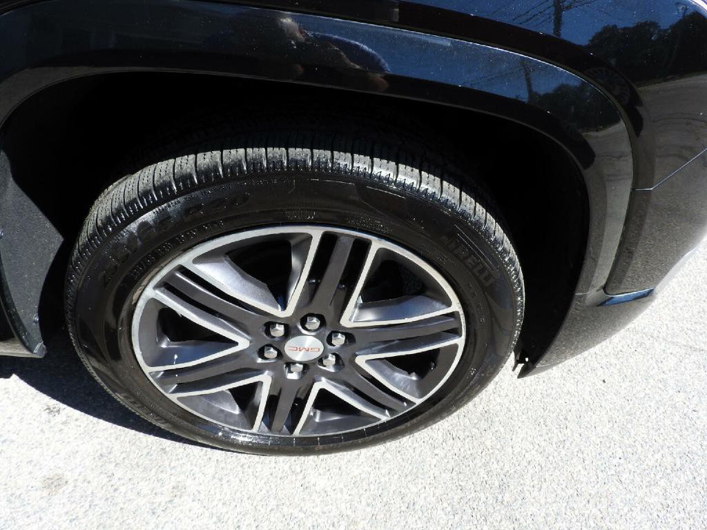 2017 GMC Acadia Image 26