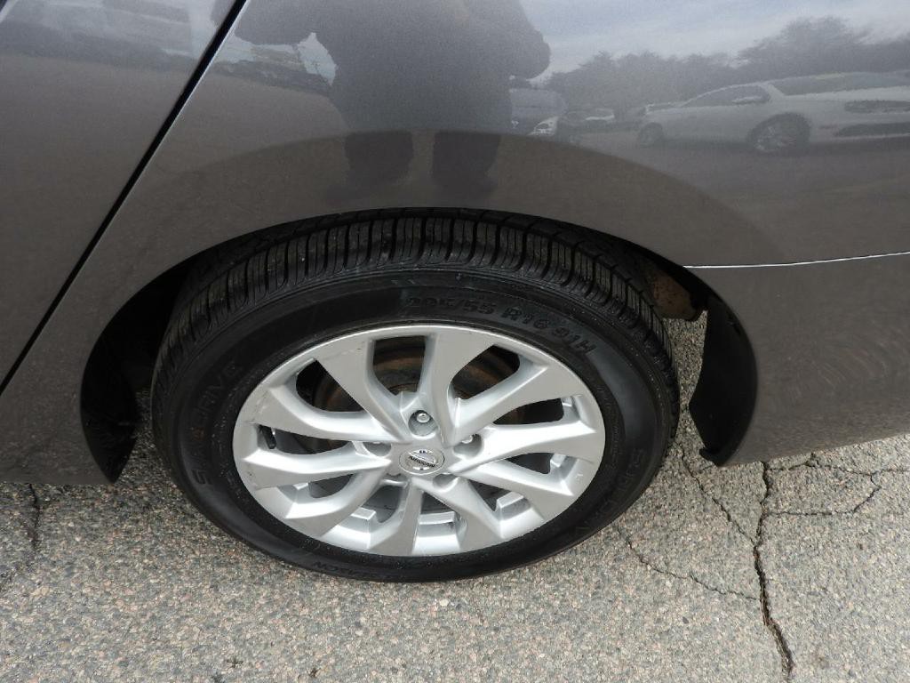 2019 Nissan Sentra Image 16