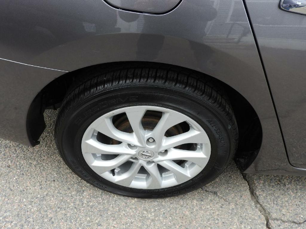 2019 Nissan Sentra Image 18