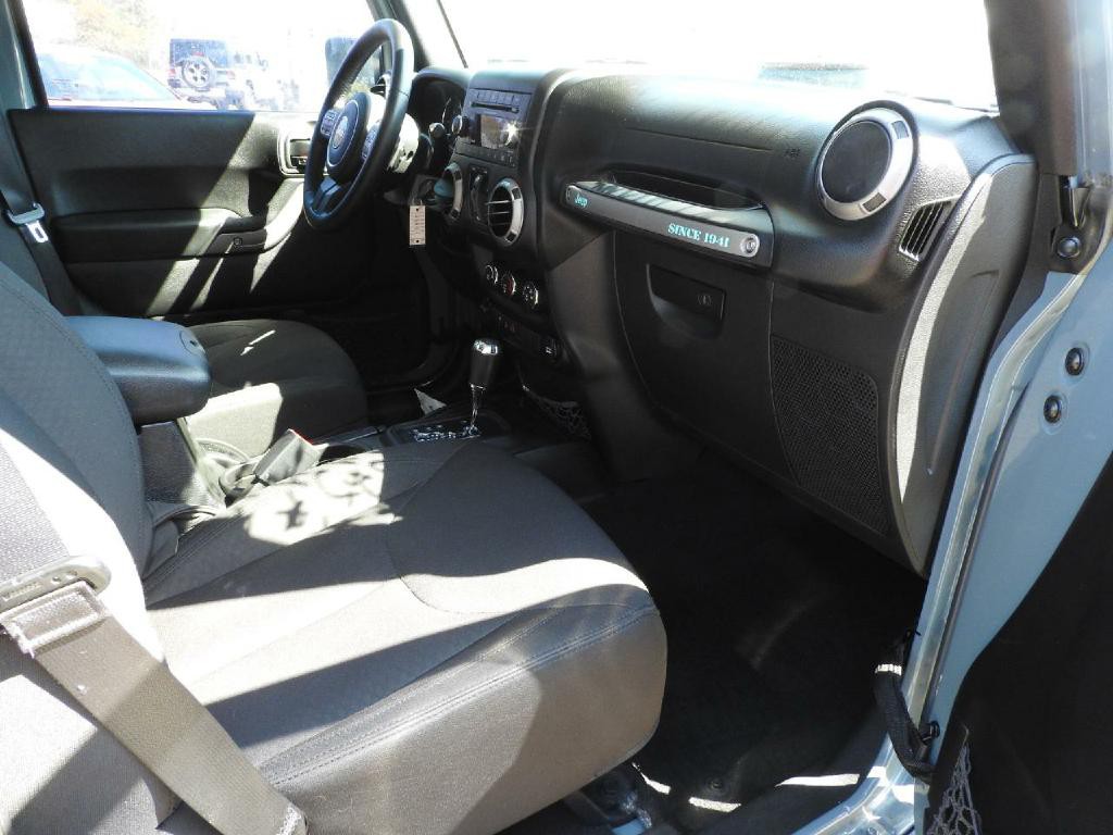 2015 Jeep Wrangler Image 7