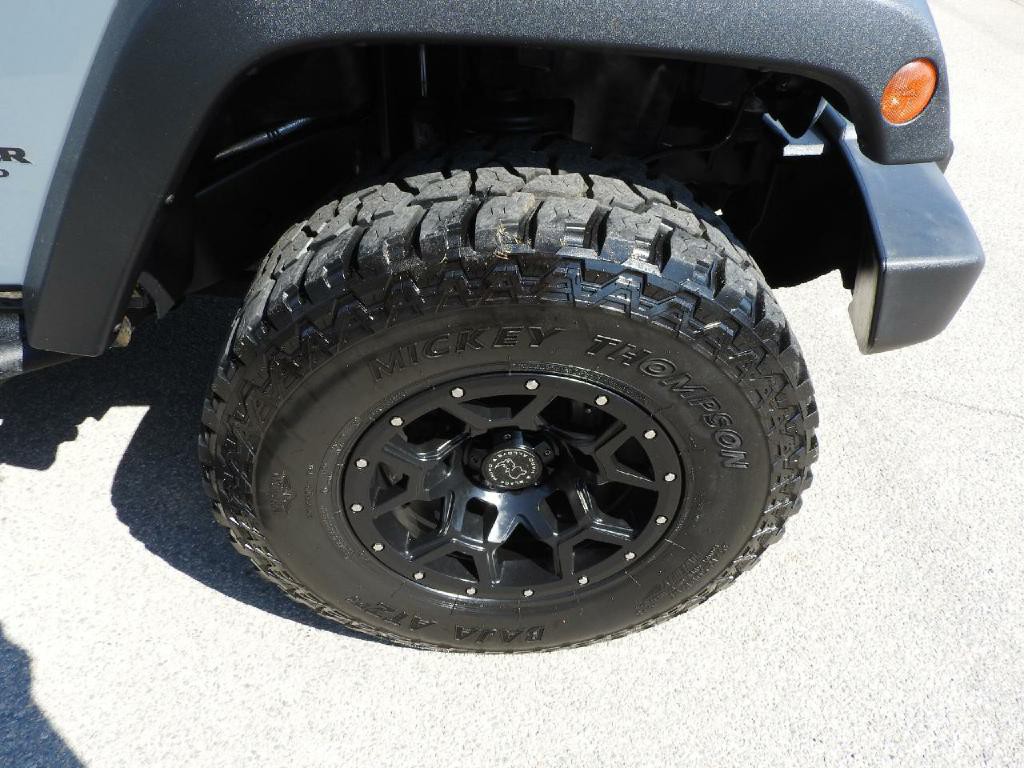 2015 Jeep Wrangler Image 13