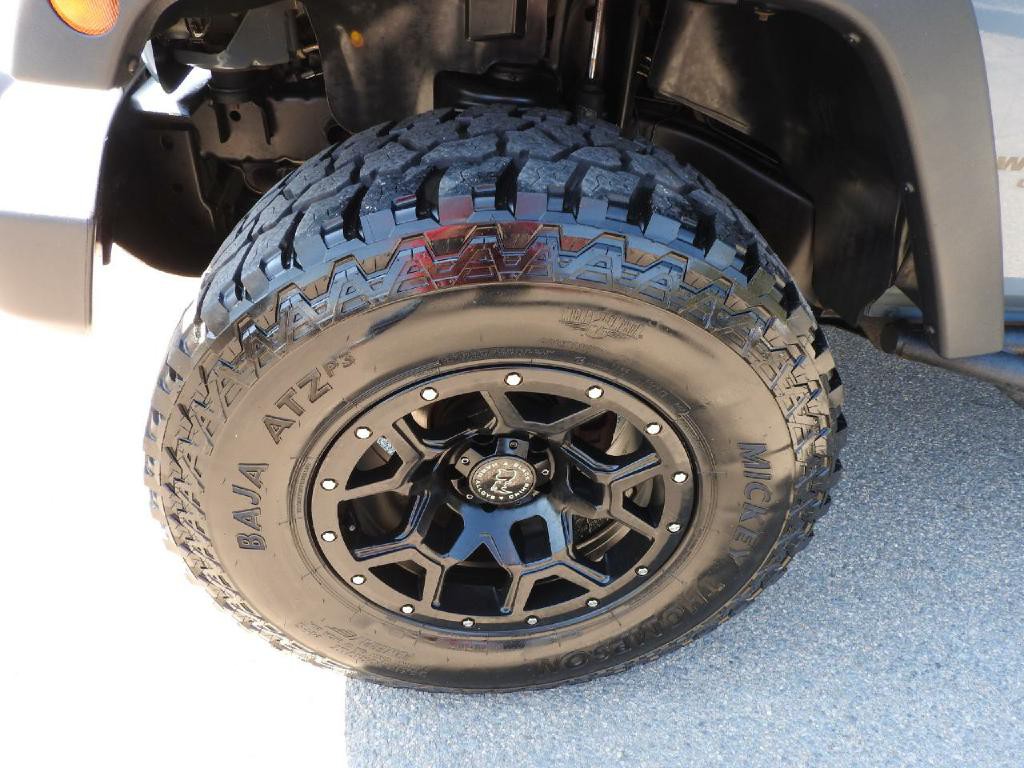 2015 Jeep Wrangler Image 15