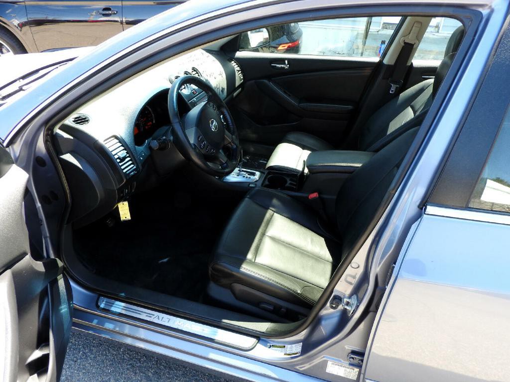 2012 Nissan Altima Image 6