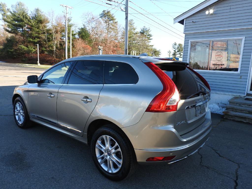 2016 Volvo XC60 Image 3