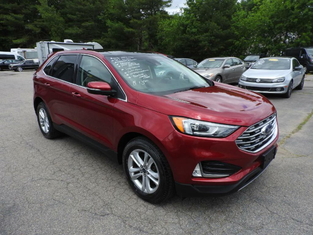 2019 Ford Edge Image 2