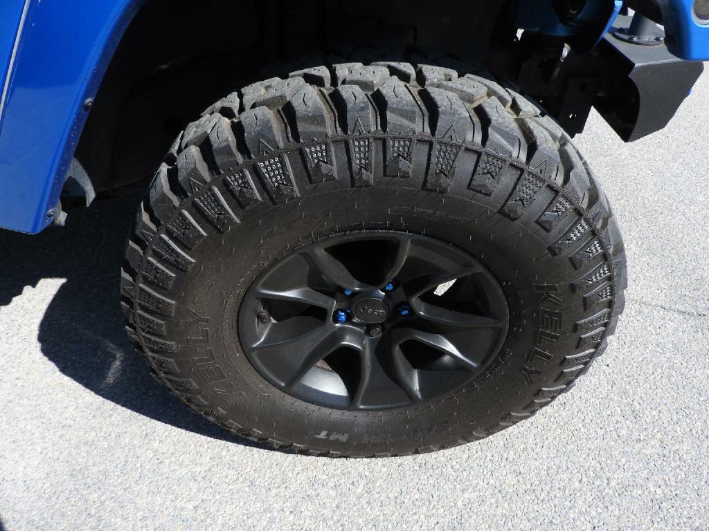 2015 Jeep Wrangler Image 16