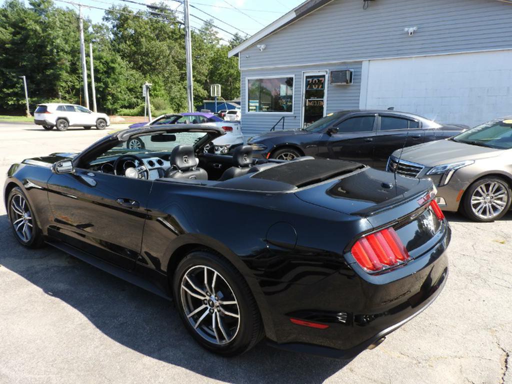 2017 Ford Mustang Image 10
