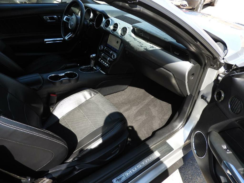 2020 Ford Mustang Image 9