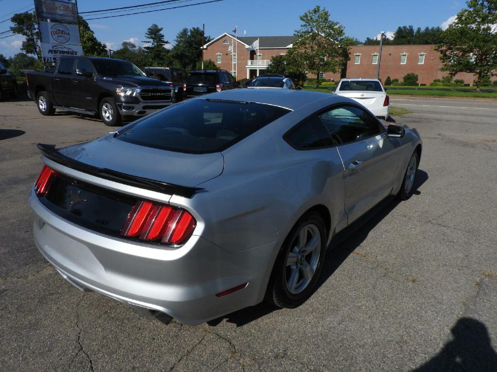 2017 Ford Mustang Image 5