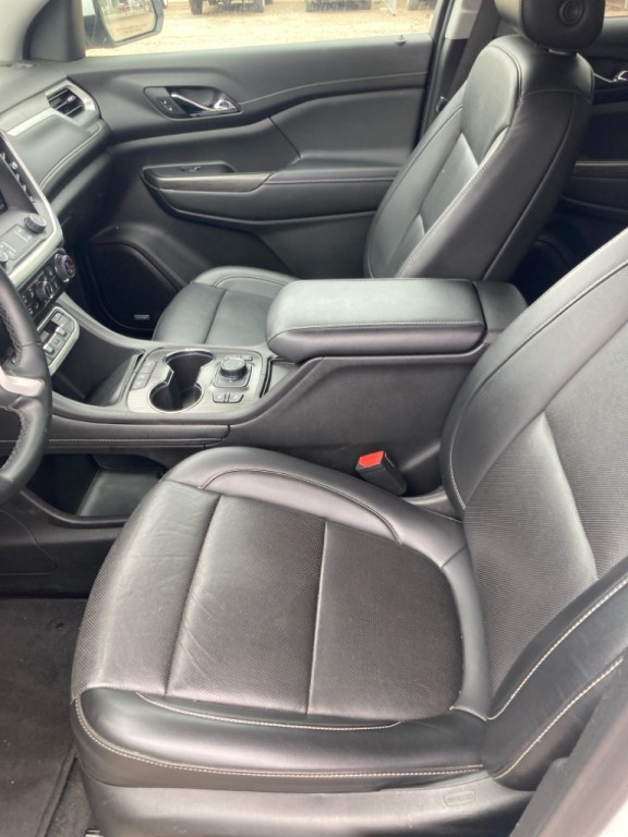 2023 GMC Acadia Image 12