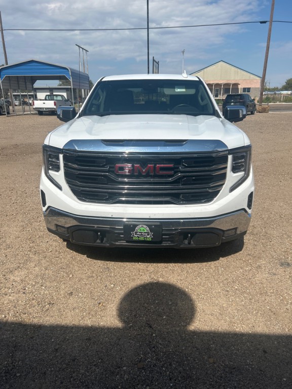 2024 GMC Sierra Image 1