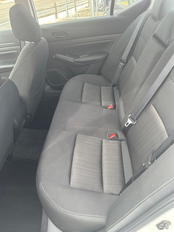2025 Nissan Altima Image 8