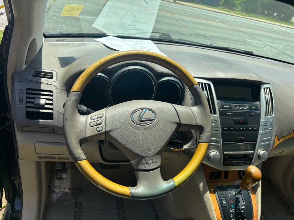 2005 Lexus RX 330 Image 4