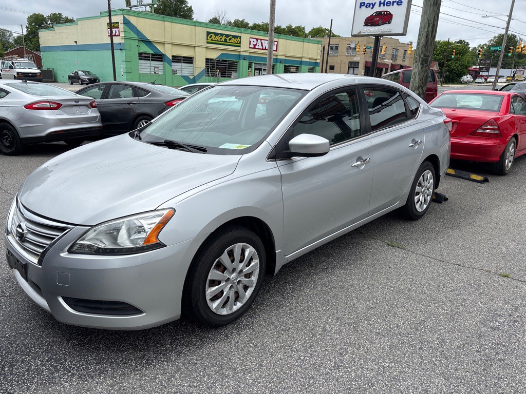 2014 Nissan Sentra Image 1