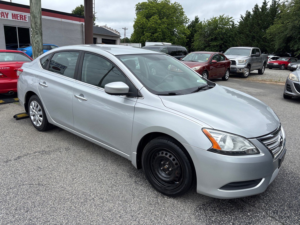 2014 Nissan Sentra Image 2