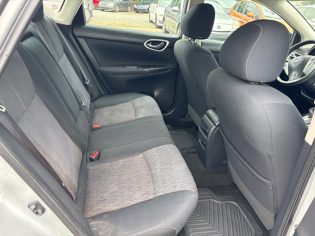 2014 Nissan Sentra Image 4