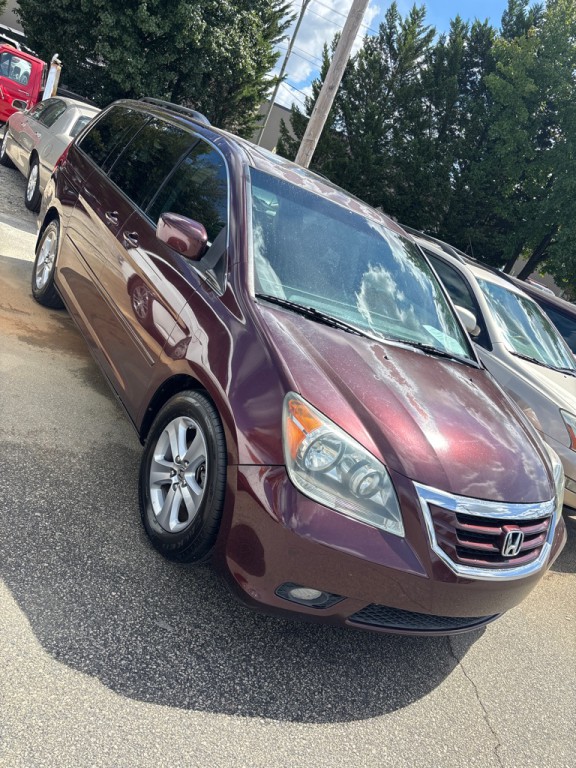 2010 Honda Odyssey Image 2