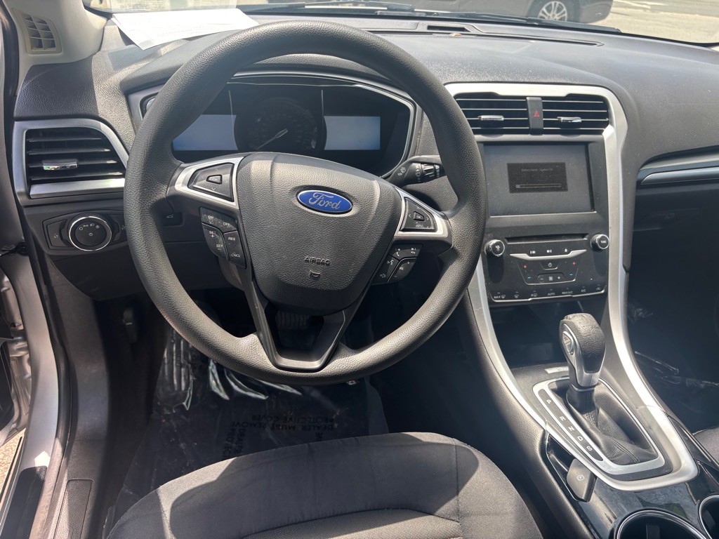 2013 Ford Fusion Image 4