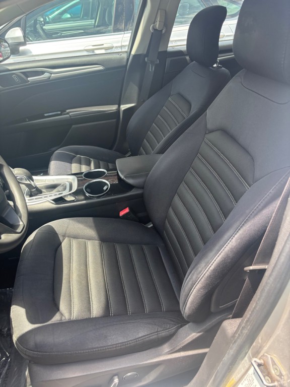 2013 Ford Fusion Image 5