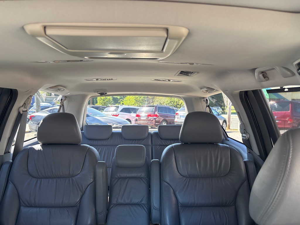 2007 Honda Odyssey Image 4