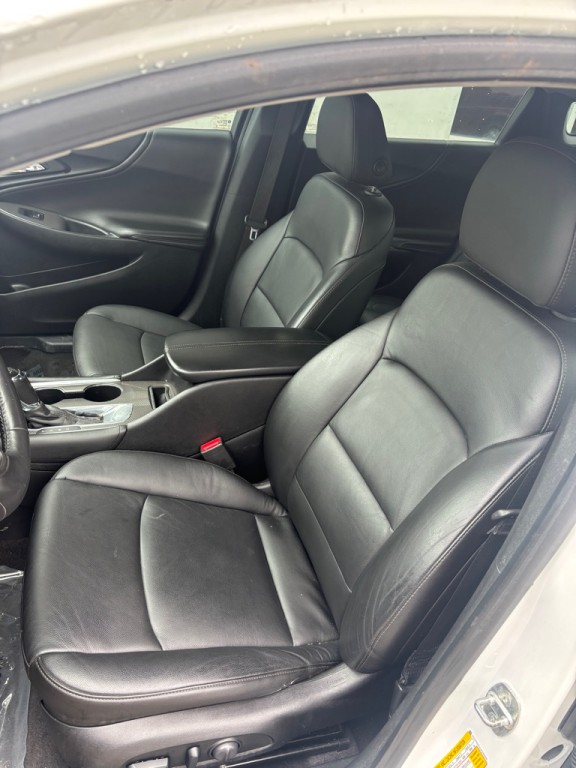 2018 Chevrolet Malibu Image 6