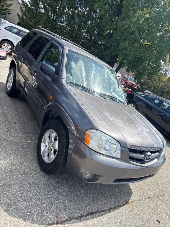 2004 Mazda Tribute Image 2
