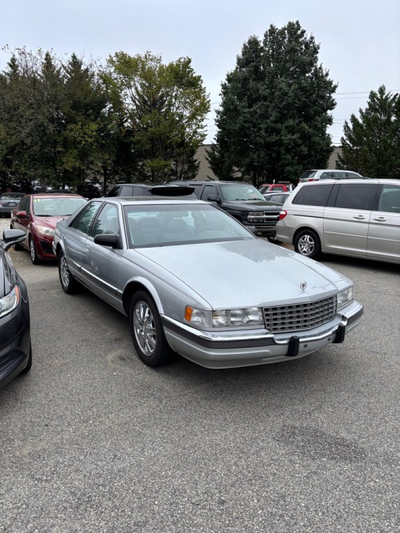 1992 Cadillac Seville Image 2