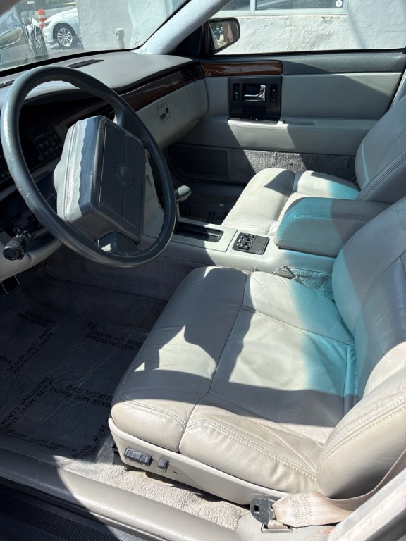 1992 Cadillac Seville Image 13