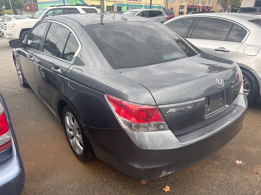 2010 Honda Accord Image 5