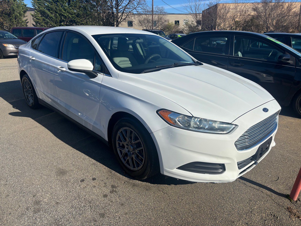 2014 Ford Fusion Image 2