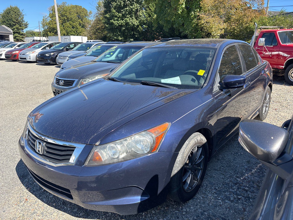 2010 Honda Accord Image 2