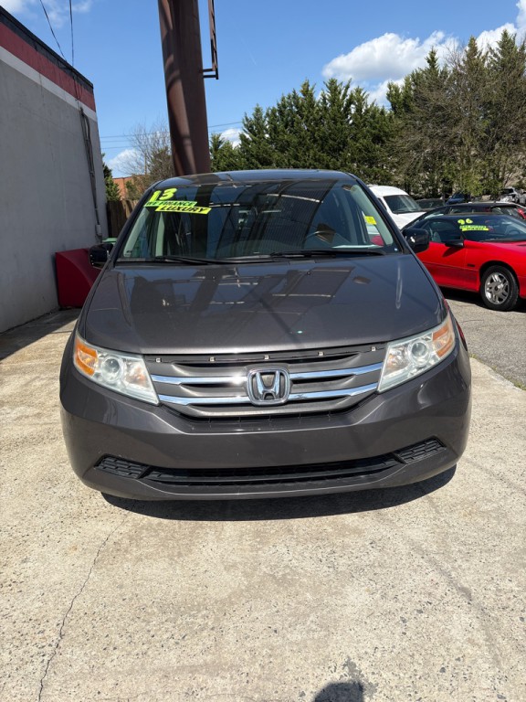 2013 Honda Odyssey Image 10