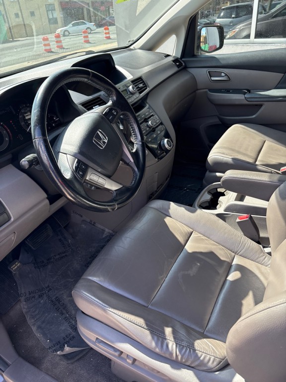 2013 Honda Odyssey Image 13