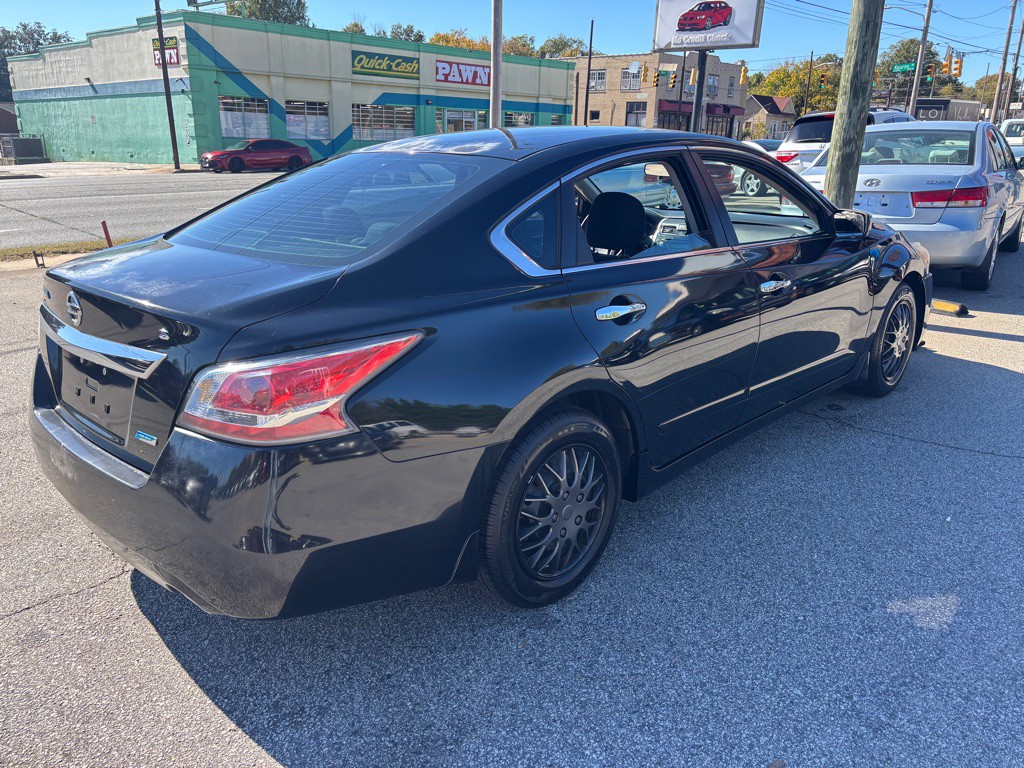 2014 Nissan Altima Image 3