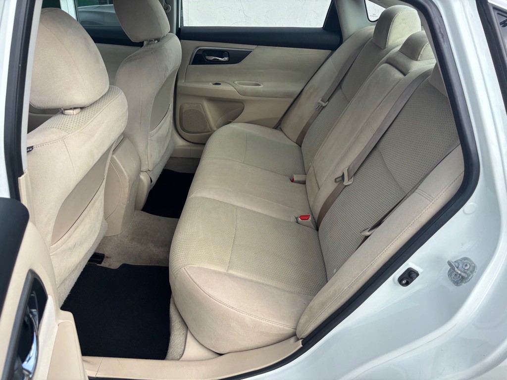2014 Nissan Altima Image 6