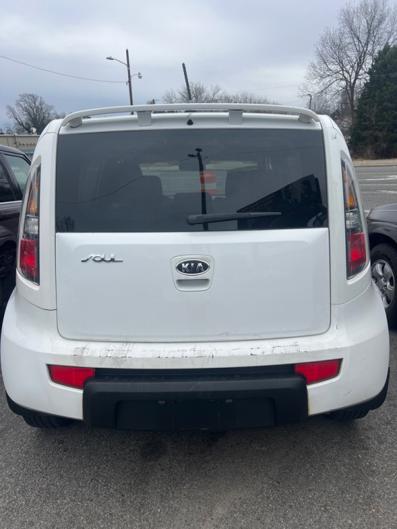 2011 Kia Soul Image 2