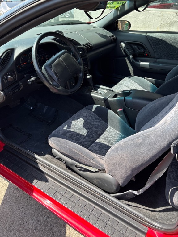 1996 Chevrolet Camaro Image 9