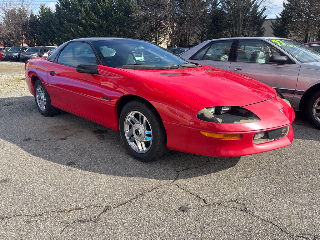 1996 Chevrolet Camaro Image 10