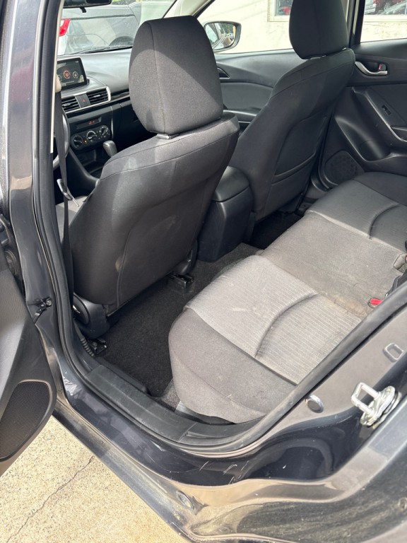 2015 Mazda Mazda3 Image 14