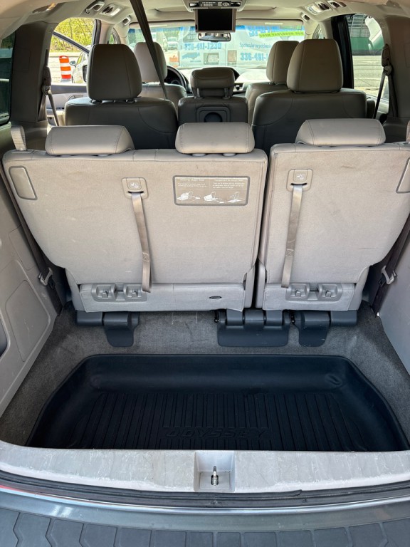 2013 Honda Odyssey Image 11