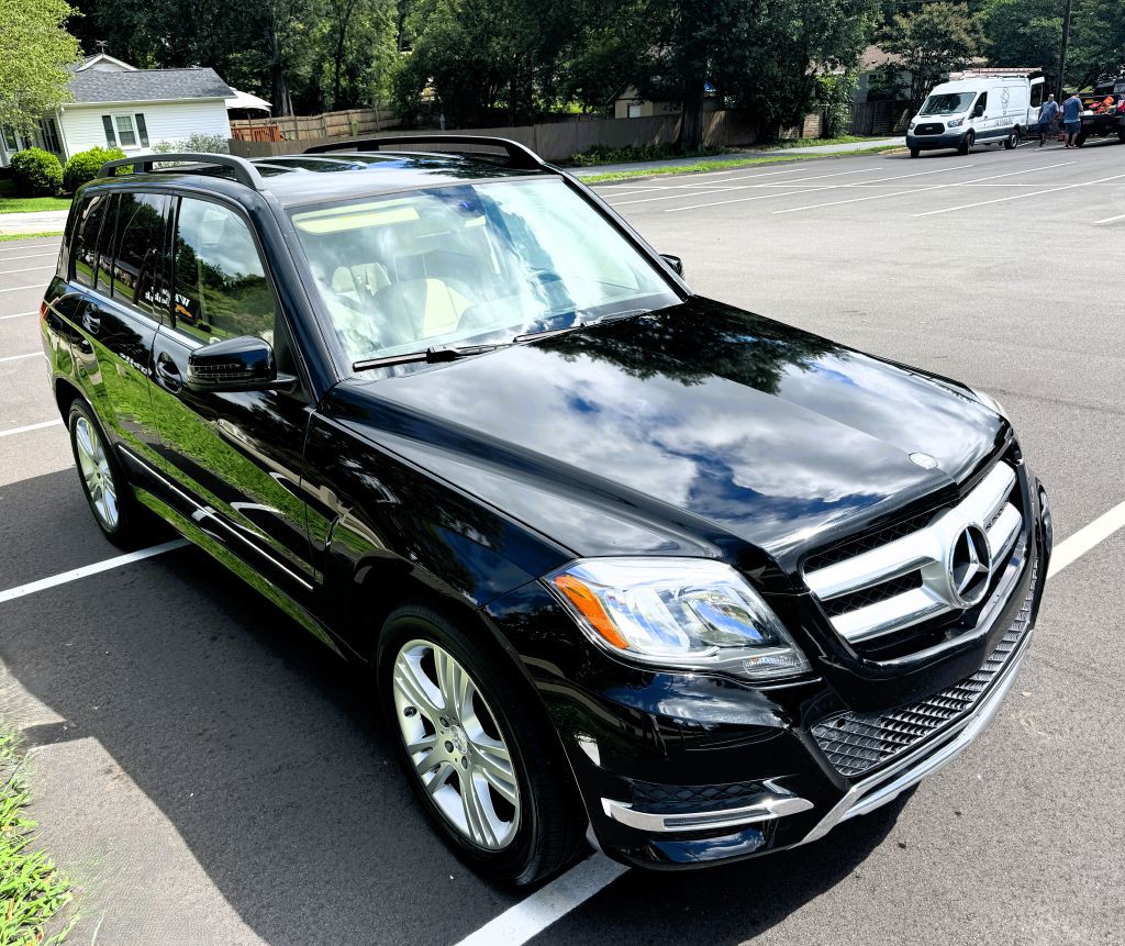 2015 Mercedes-Benz GLK-Class Image 2