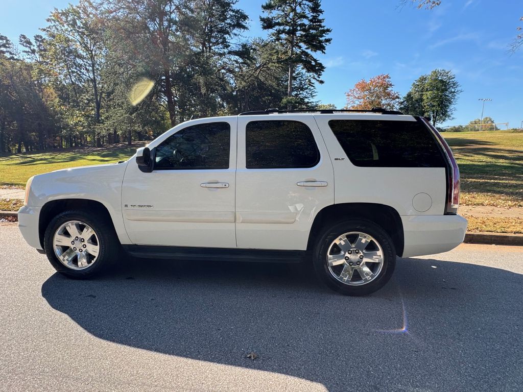 2008 GMC Yukon Image 6