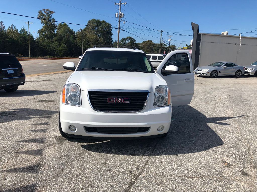 2008 GMC Yukon Image 10