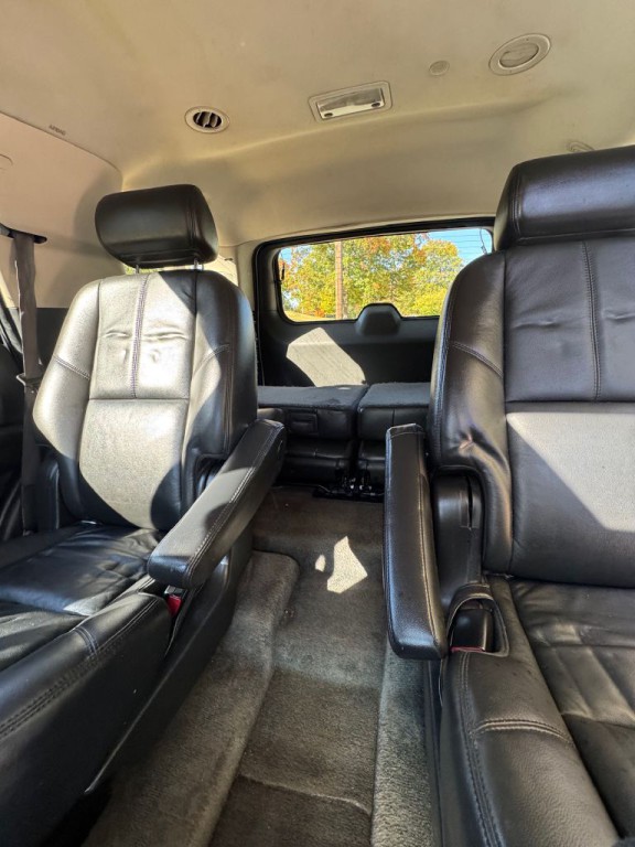2008 GMC Yukon Image 20