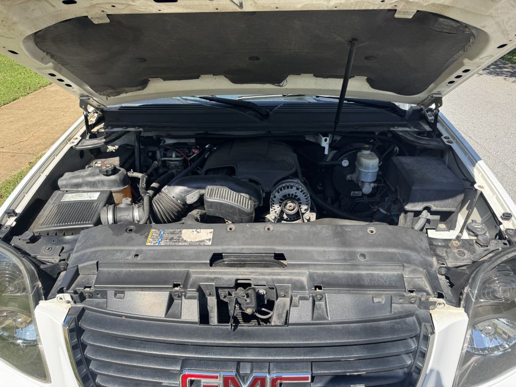 2008 GMC Yukon Image 10