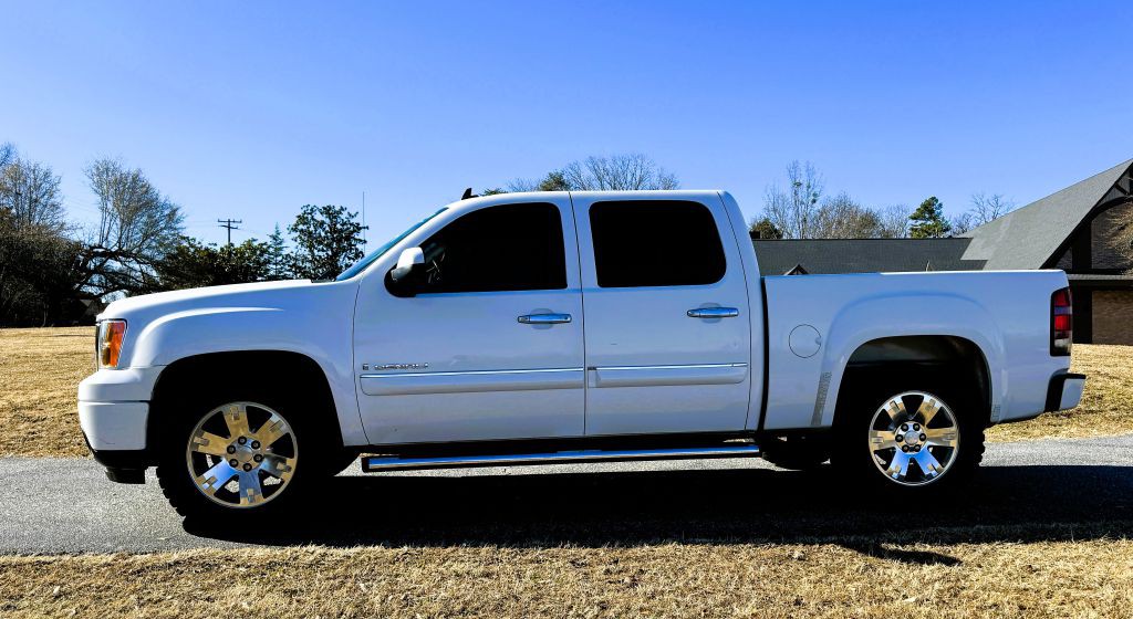 2008 GMC Sierra Image 5