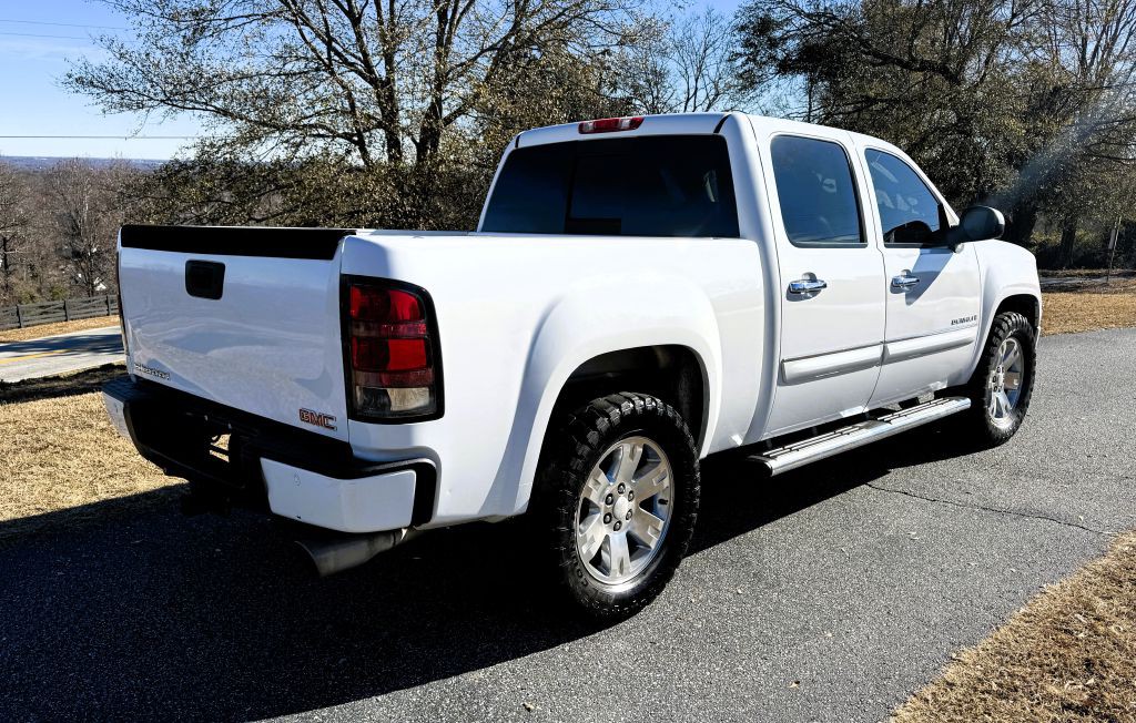 2008 GMC Sierra Image 6