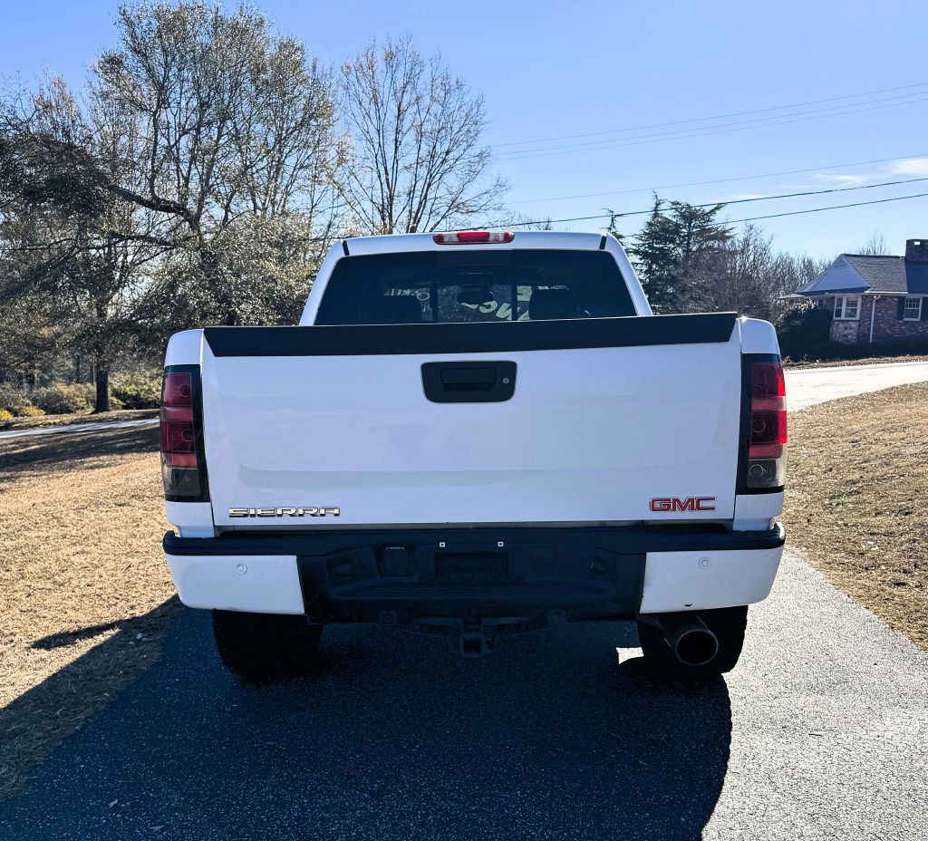 2008 GMC Sierra Image 8