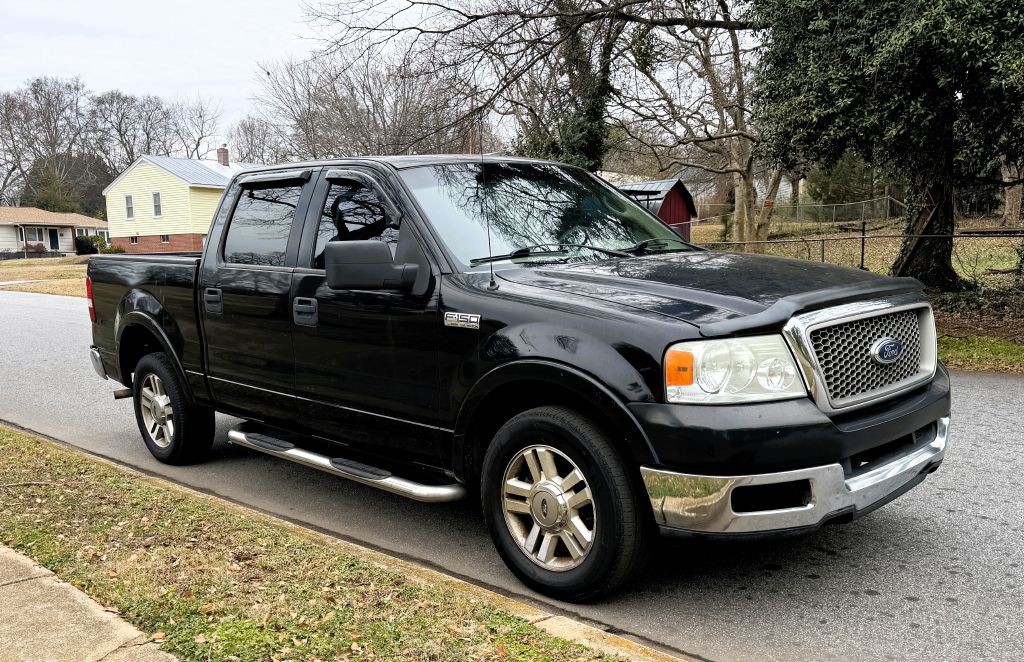 2005 Ford F-150 Image 3
